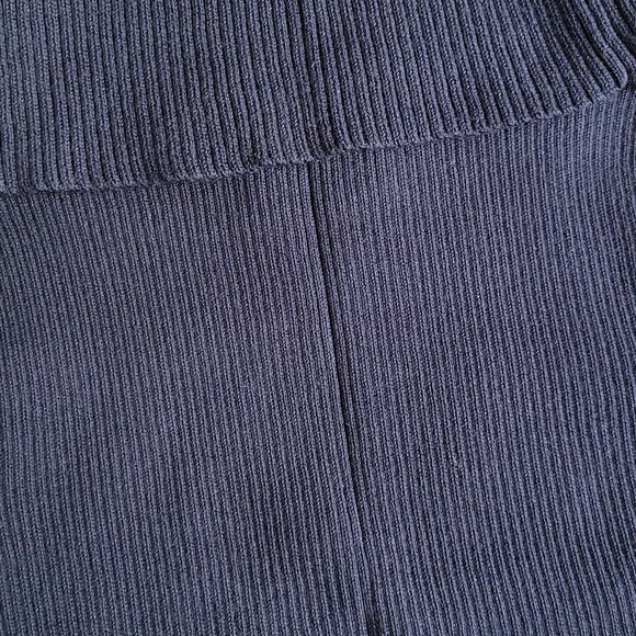 B.Moss Sleeveless Cowl Neck Sweater - Picture 4 of 6